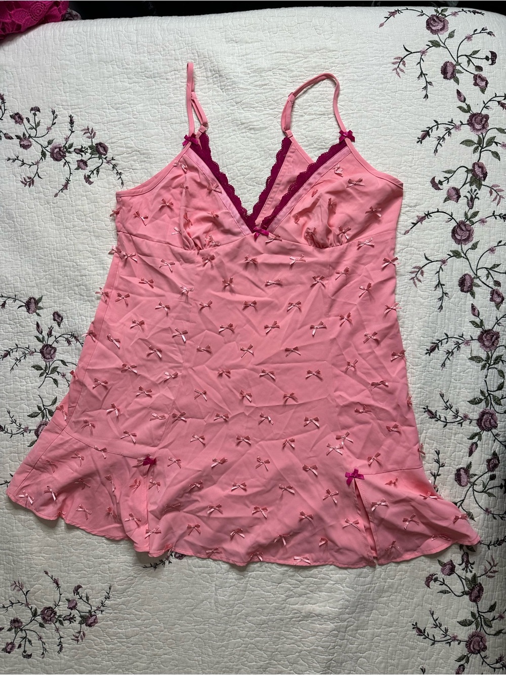Betsey Johnson Pink & Magenta Bow-Accent Dress